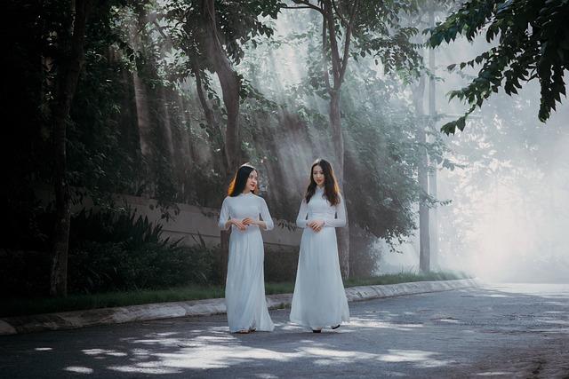 Women Who Travel Podcast: A Life-Changing Move to Italy